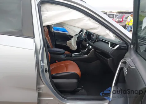 2021 Toyota Rav4 Xle from USA, damaged, VIN 2T3P1RFVXMW179538